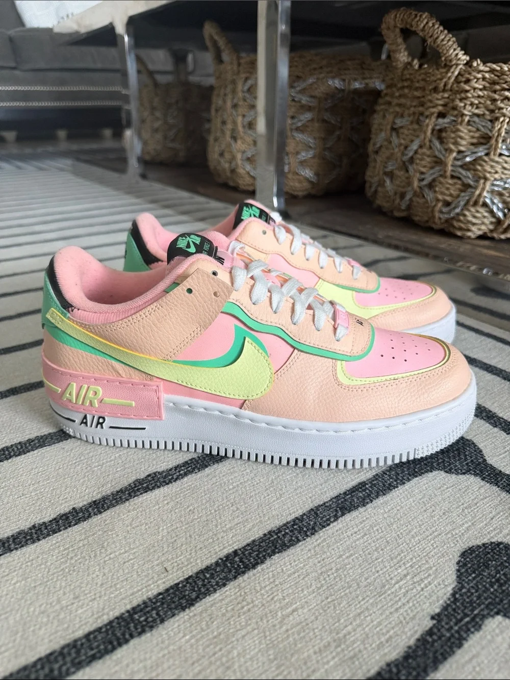 WMNS AIR FORCE 1 SHADOW 'ARCTIC PUNCH BARELY VOLT